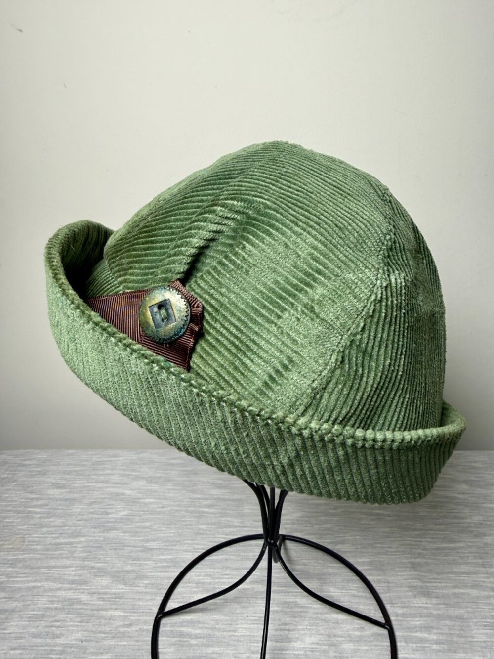 Fair Lady Vintage Corduroy Cloche Hat Sage Green Paisley Lined OS